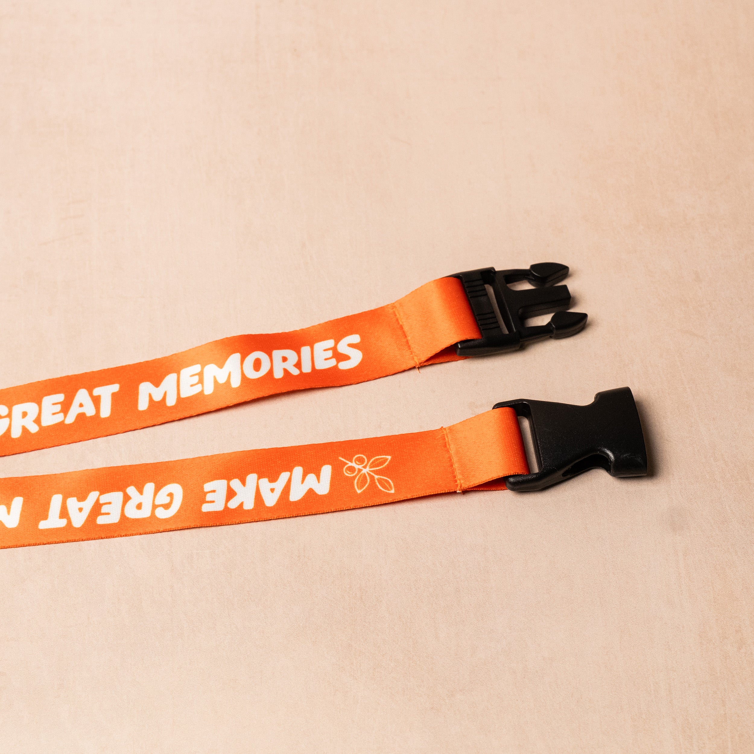 'Make Great Memories' Lanyard no